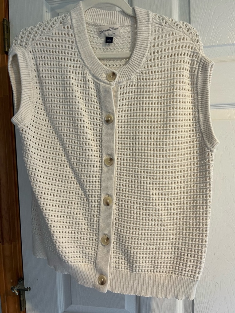 Universal Thread Sweater Tank